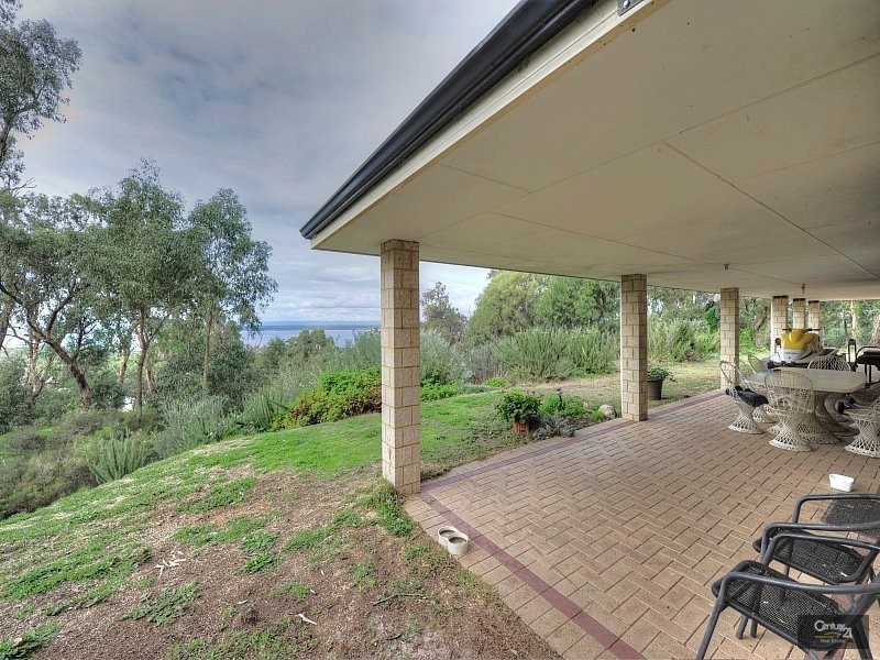 7 Harvey View Drive, Herron WA 6211