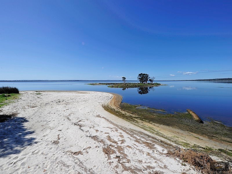 7 Harvey View Drive, Herron WA 6211