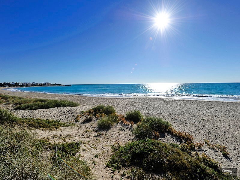 5a Clyde Street, Mandurah WA 6210