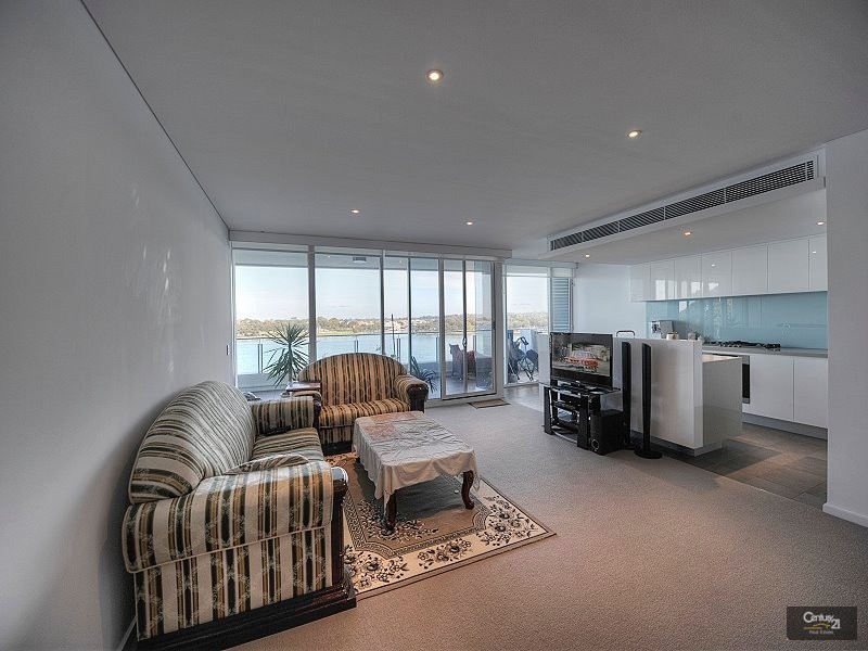 403/5 Marco Polo Drive, Mandurah WA 6210