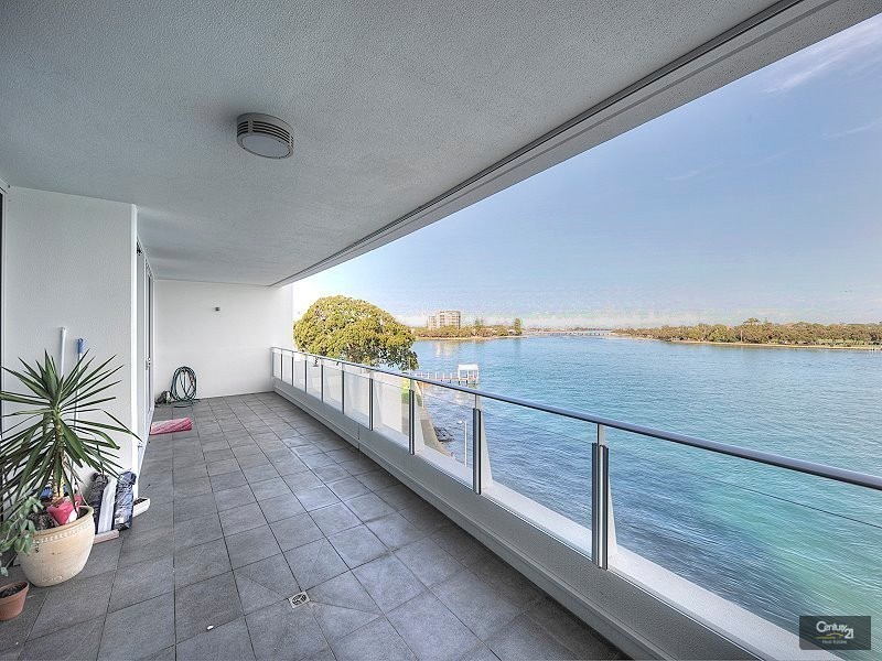 403/5 Marco Polo Drive, Mandurah WA 6210