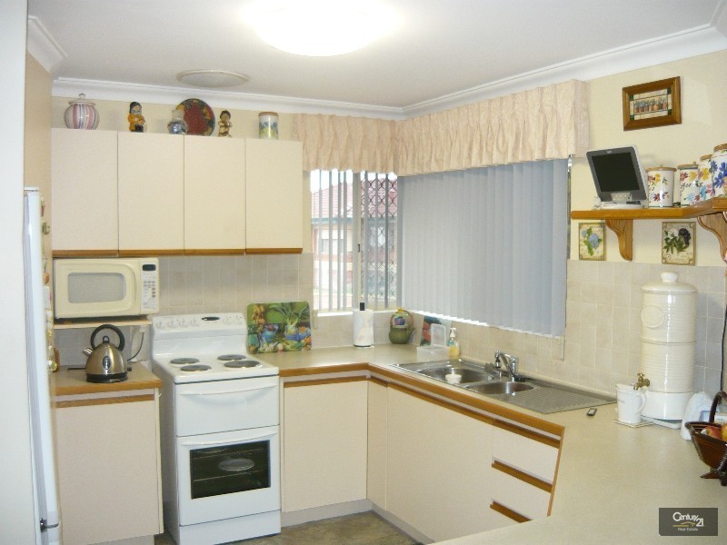 7/2 Randell Street, Mandurah WA 6210