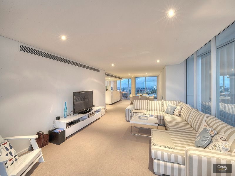 801/5 Marco Polo Drive, Mandurah WA 6210