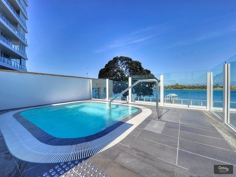 801/5 Marco Polo Drive, Mandurah WA 6210