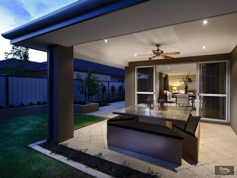 20 Glendale Street,, Meadow Springs WA 6210