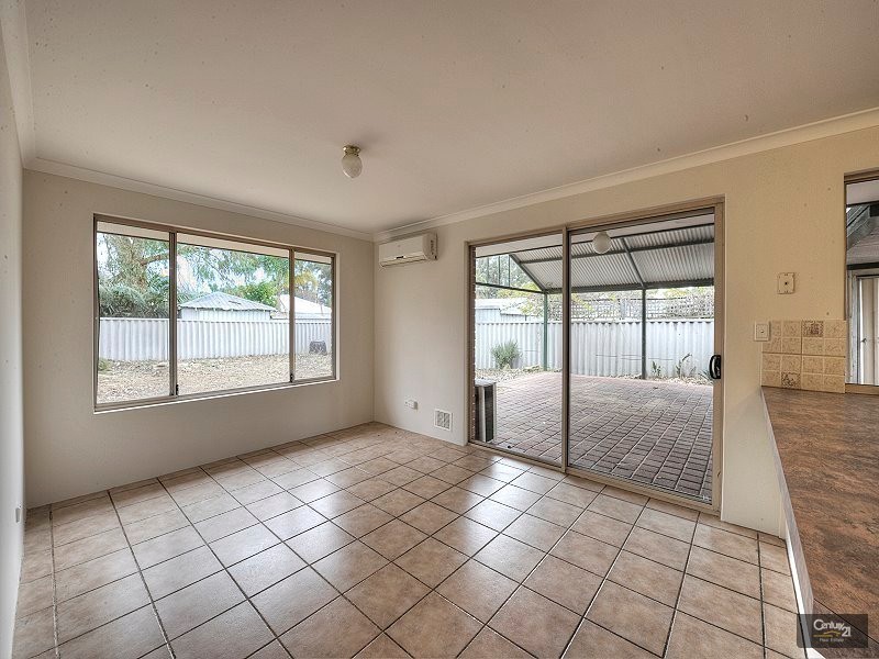 3 Scrubbird Court, Greenfields WA 6210