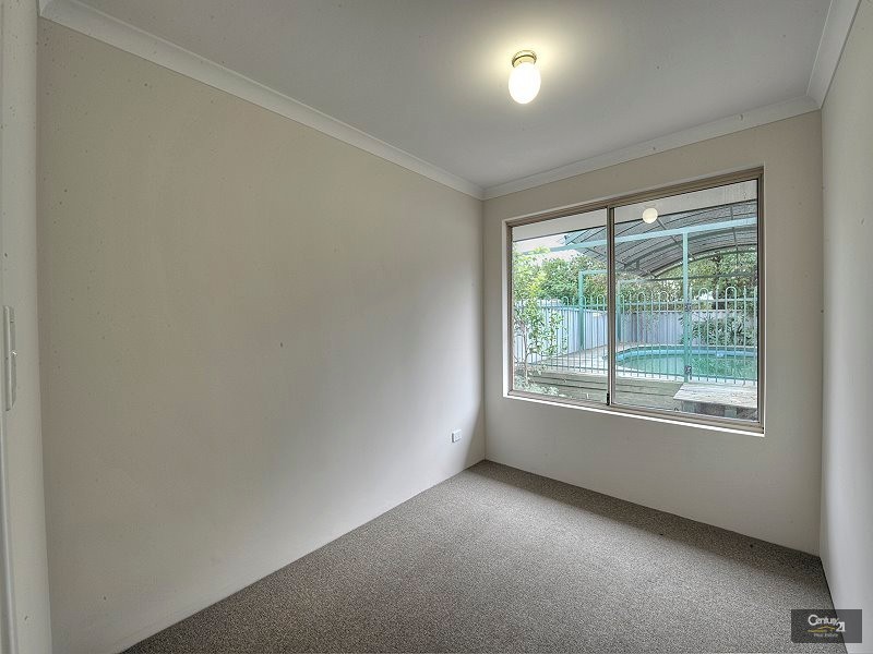 3 Scrubbird Court, Greenfields WA 6210