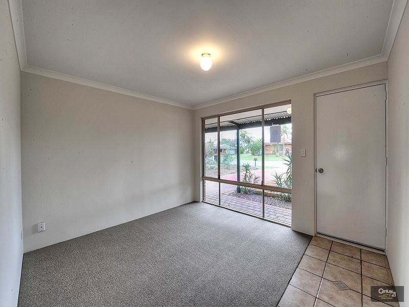 3 Scrubbird Court, Greenfields WA 6210