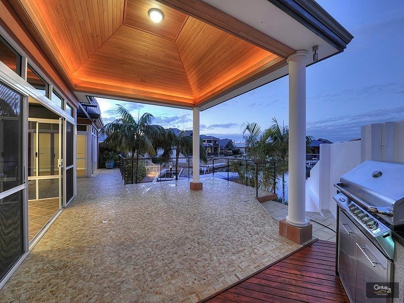 48 Brindabella Crescent, Halls Head WA 6210