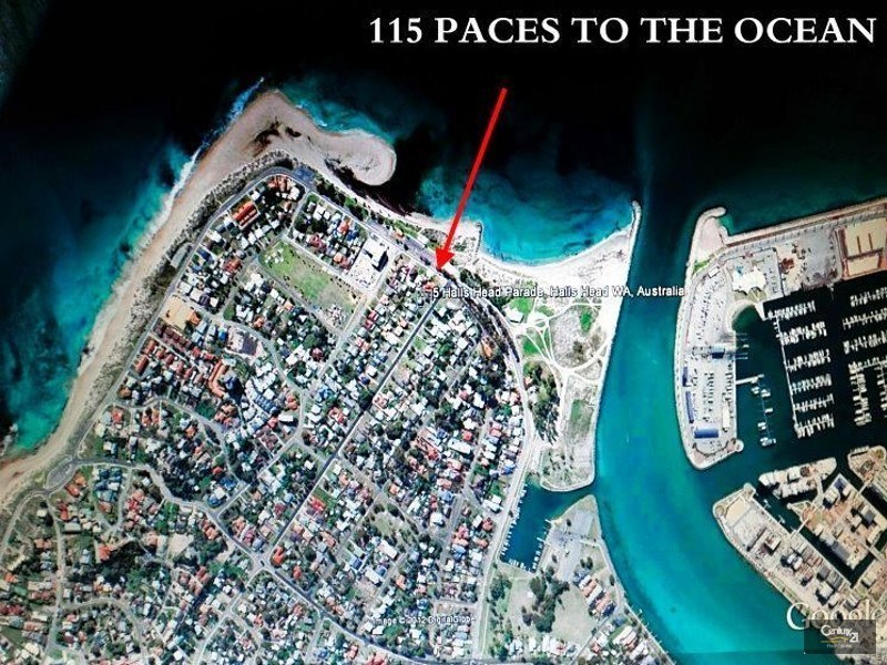 5A Halls Head Parade, Halls Head WA 6210