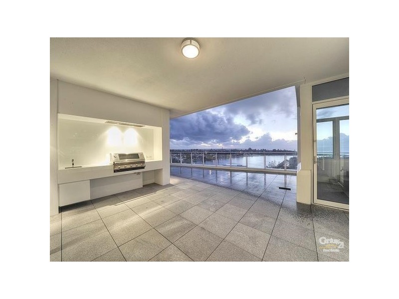 1403/3 Marco Polo Drive, Mandurah WA 6210