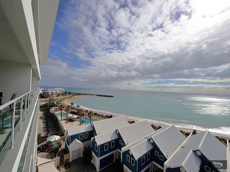 507/16 Dolphin Drive, Mandurah WA 6210