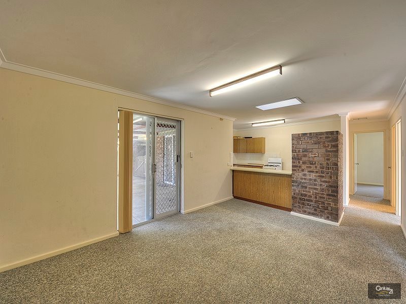 19 Thomson Street, Mandurah WA 6210