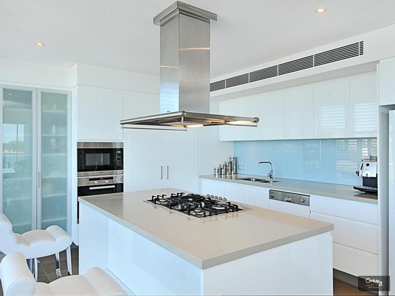 201/5 Marco Polo Drive, Mandurah WA 6210