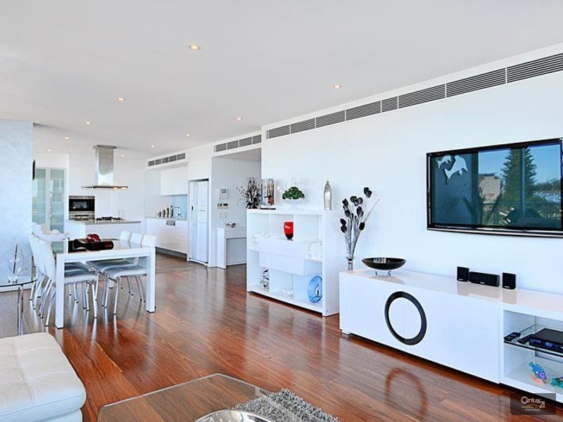 201/5 Marco Polo Drive, Mandurah WA 6210