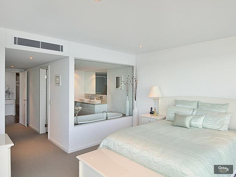 201/5 Marco Polo Drive, Mandurah WA 6210