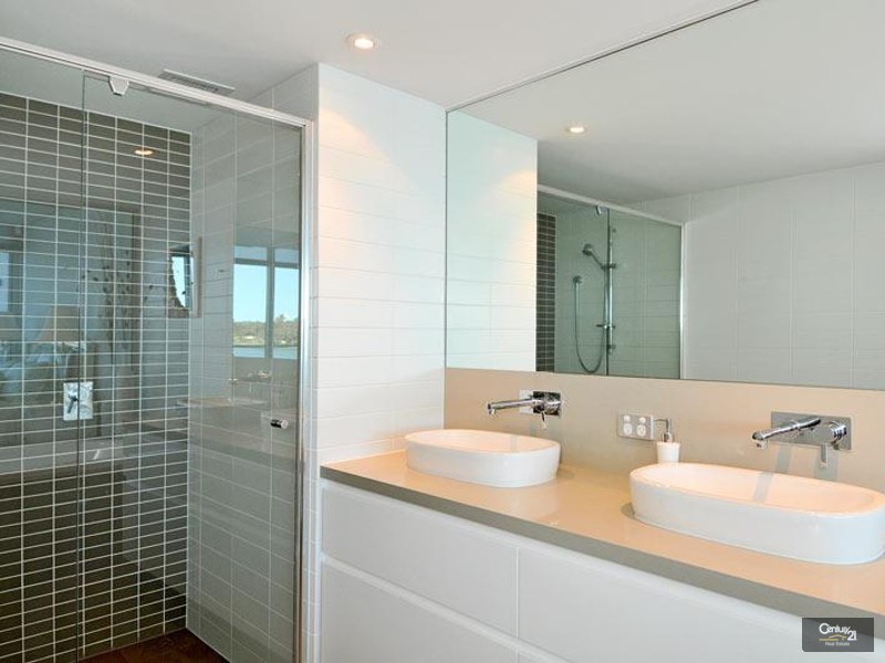 201/5 Marco Polo Drive, Mandurah WA 6210