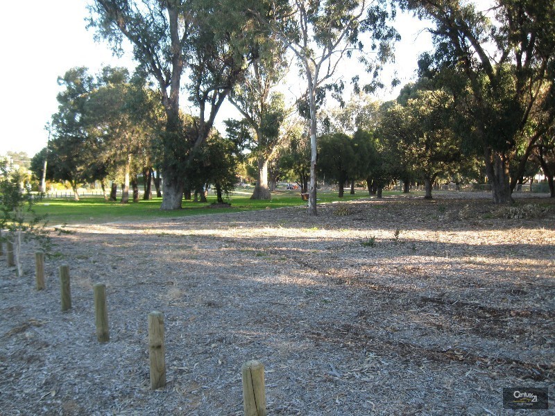 57 Amazon Drive, Greenfields WA 6210