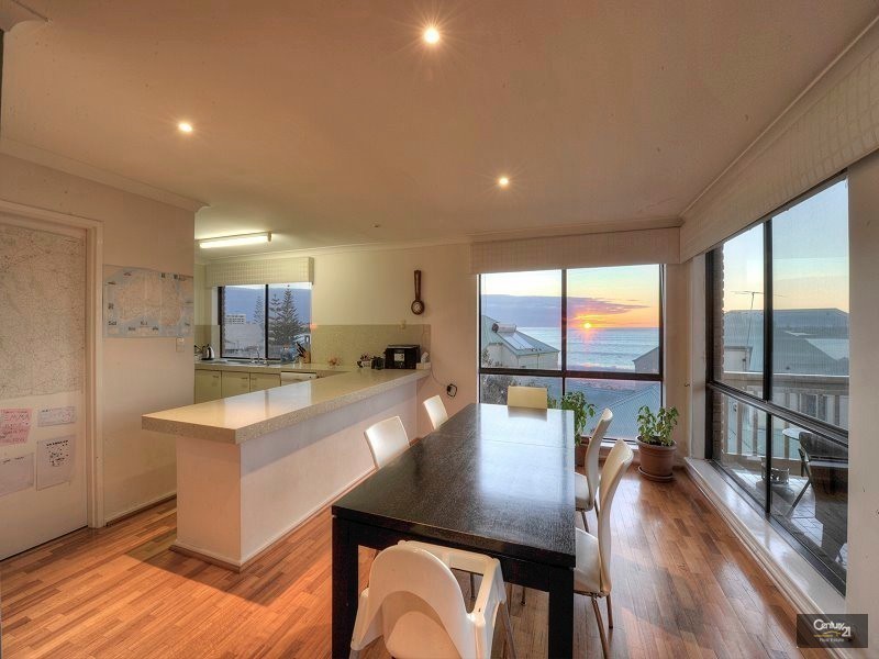 3/3 Barry Street, Mandurah WA 6210