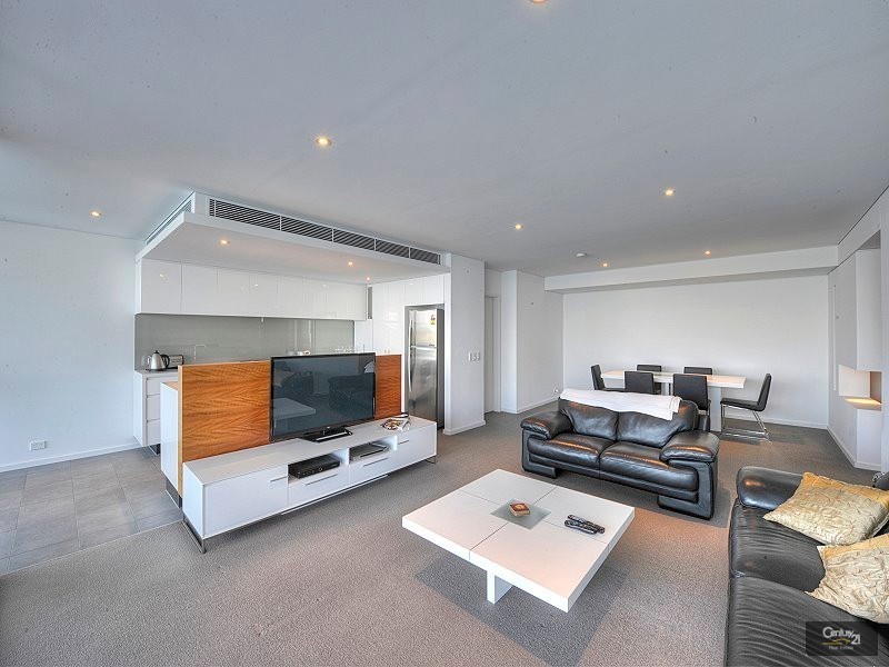 402/5 Marco Polo Drive, Mandurah WA 6210