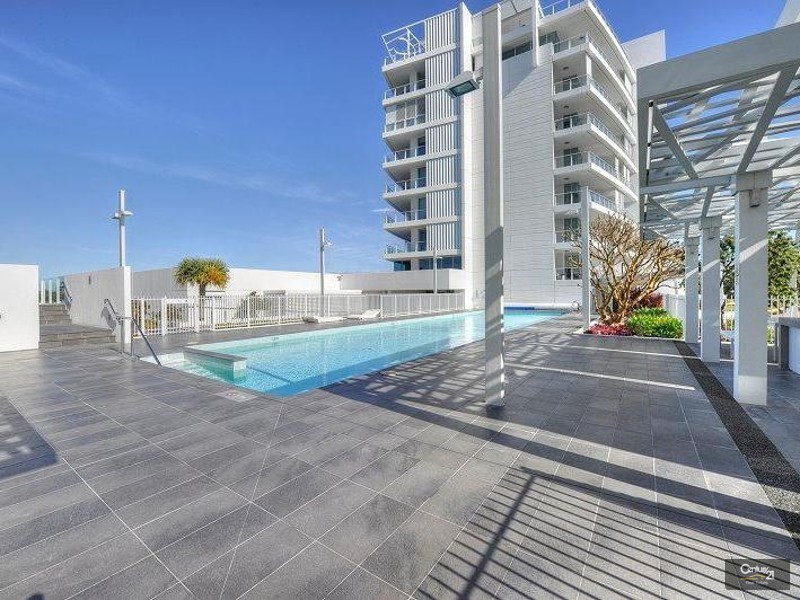 402/5 Marco Polo Drive, Mandurah WA 6210