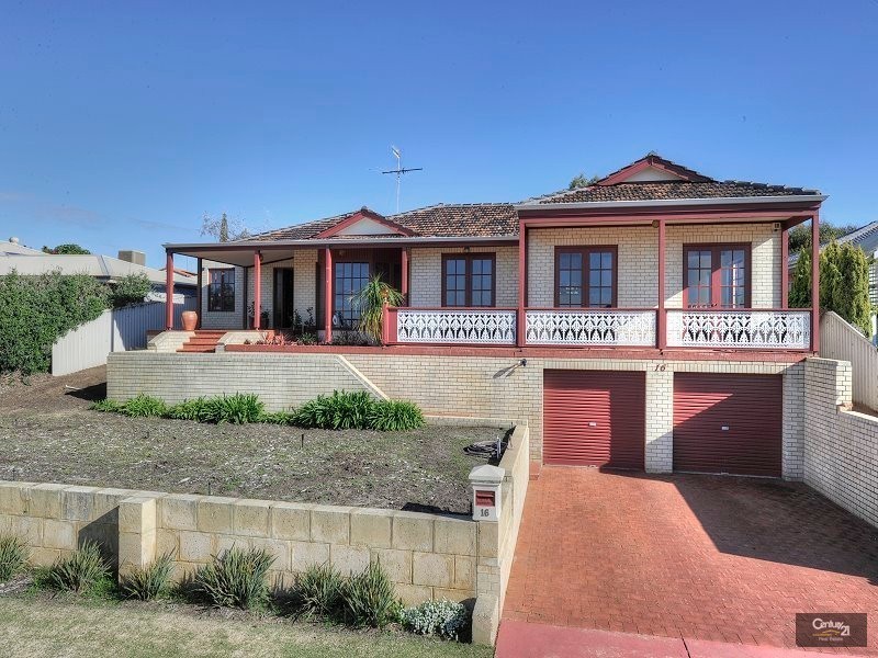16 Carina Circle, Halls Head WA 6210