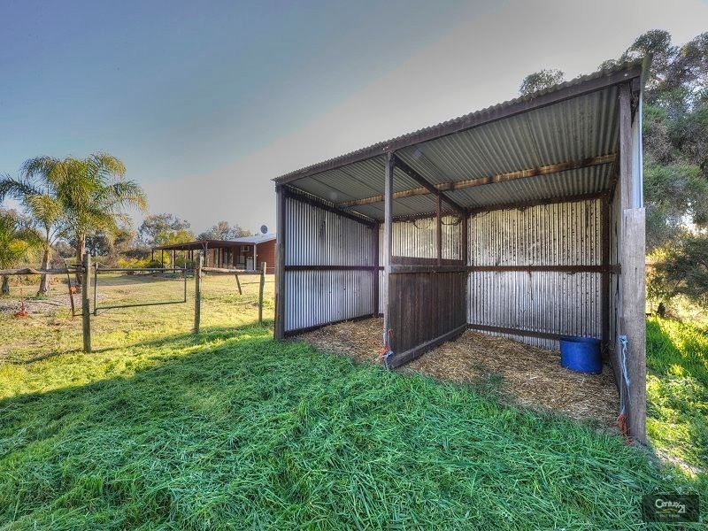 81 Peaceful Waters, Barragup WA 6209