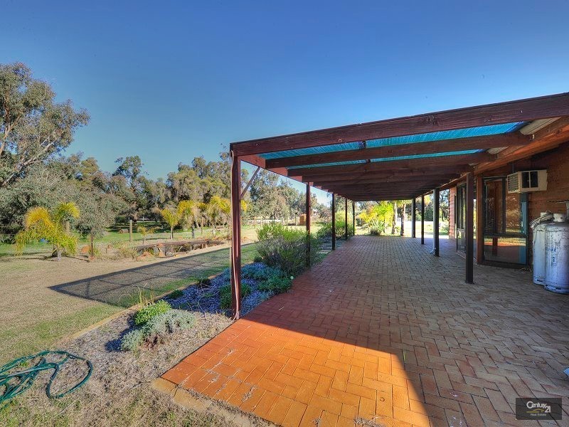 81 Peaceful Waters, Barragup WA 6209