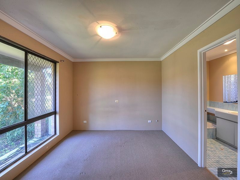 41 Coolibah Avenue, Dudley Park WA 6210