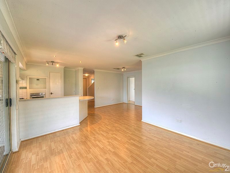 161 Oakmont Avenue, Meadow Springs WA 6210