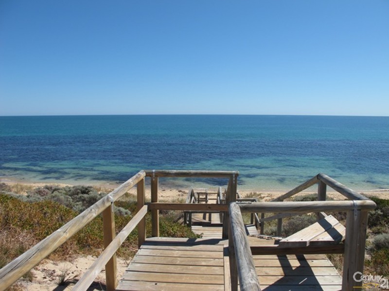 50 Leander Street, Falcon WA 6210