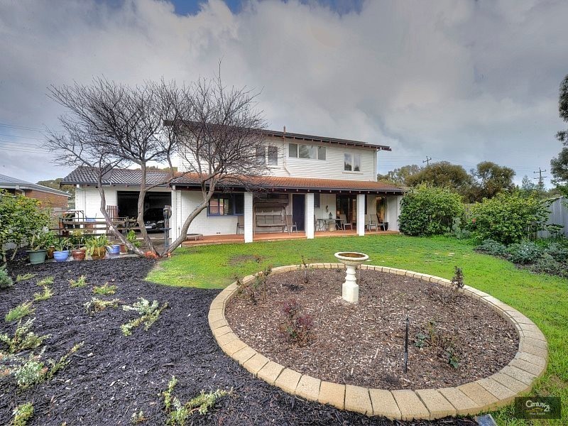 25 Bight Reefs Road, Singleton WA 6175