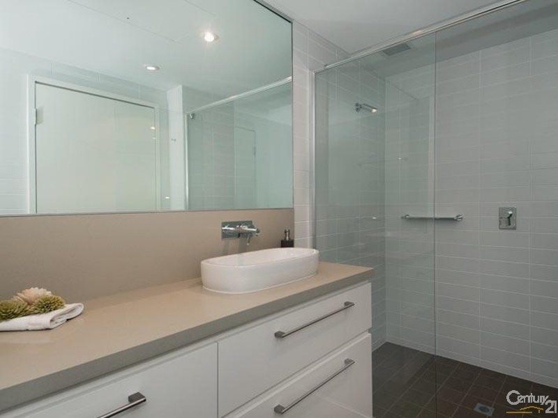 702/1 Marco Polo Drive, Mandurah WA 6210