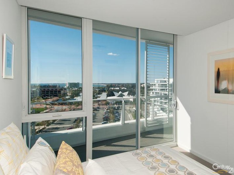 805/5 Marco Polo Drive, Mandurah WA 6210