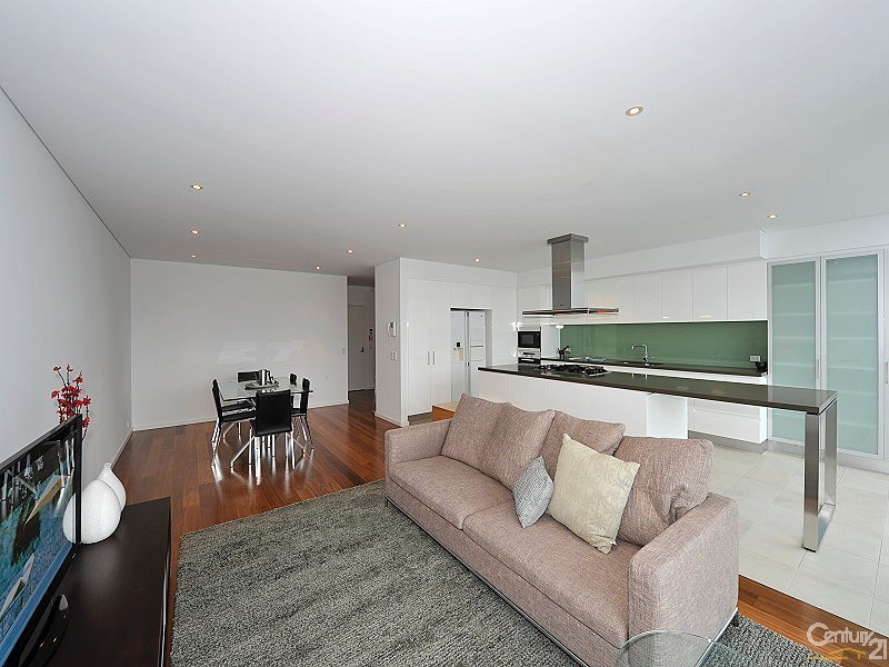 104 Seapoint, 5 Marco Polo Drive, Mandurah WA 6210