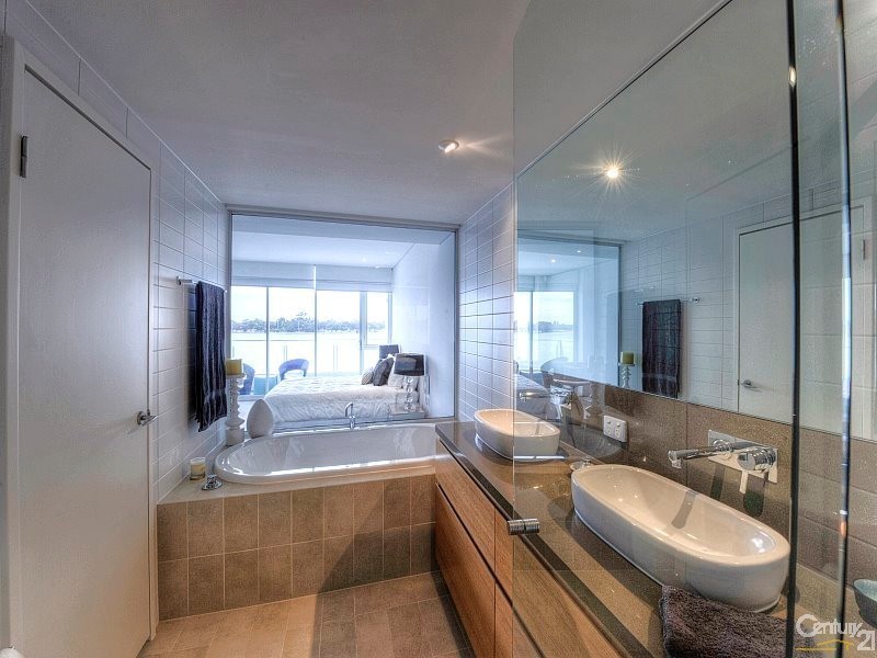 104 Seapoint, 5 Marco Polo Drive, Mandurah WA 6210