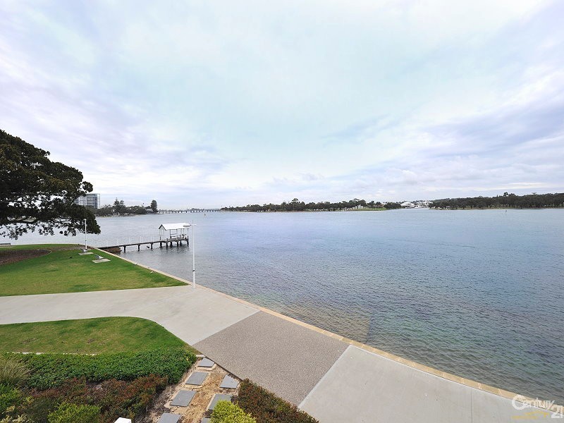 104 Seapoint, 5 Marco Polo Drive, Mandurah WA 6210