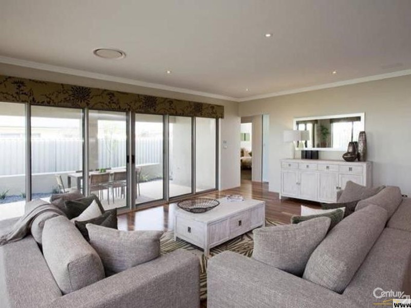 6  Placid Bend, South Yunderup WA 6208