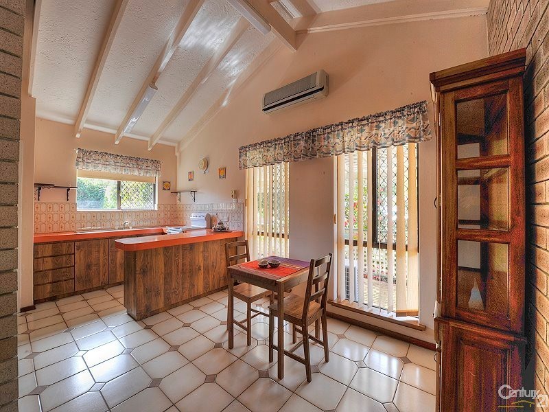 1 Feltin Place, Dudley Park WA 6210