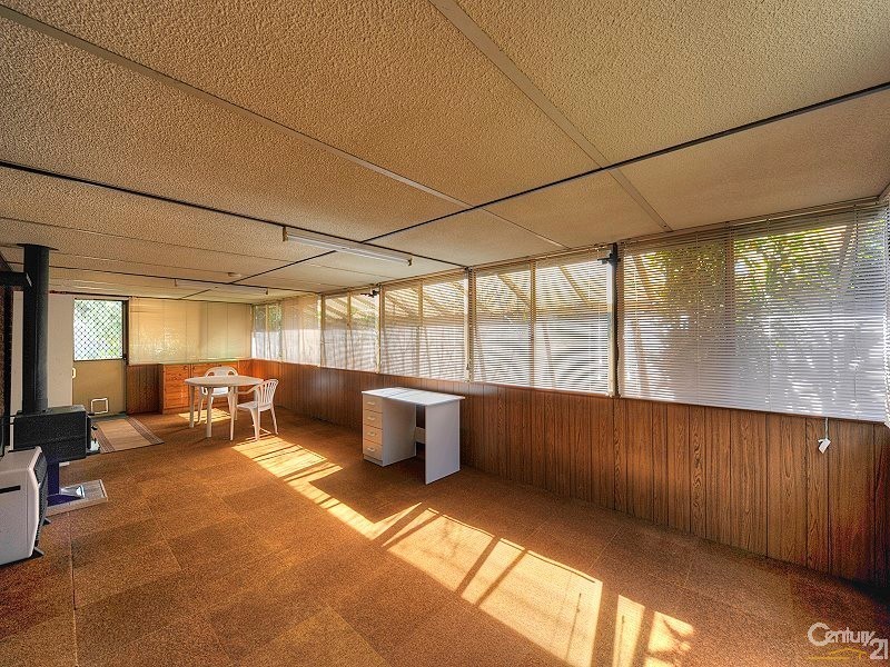 1 Feltin Place, Dudley Park WA 6210