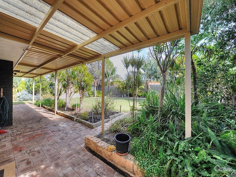 1 Feltin Place, Dudley Park WA 6210