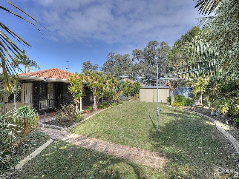 1 Feltin Place, Dudley Park WA 6210