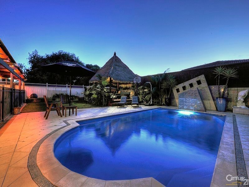 14 Tallas Road, Silver Sands WA 6210