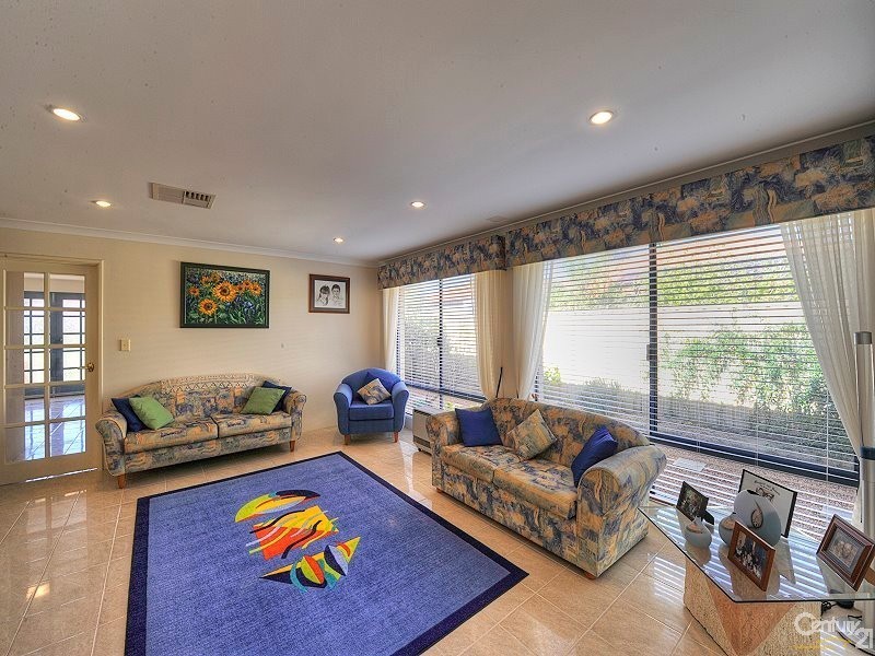 12 Contest Avenue, Falcon WA 6210