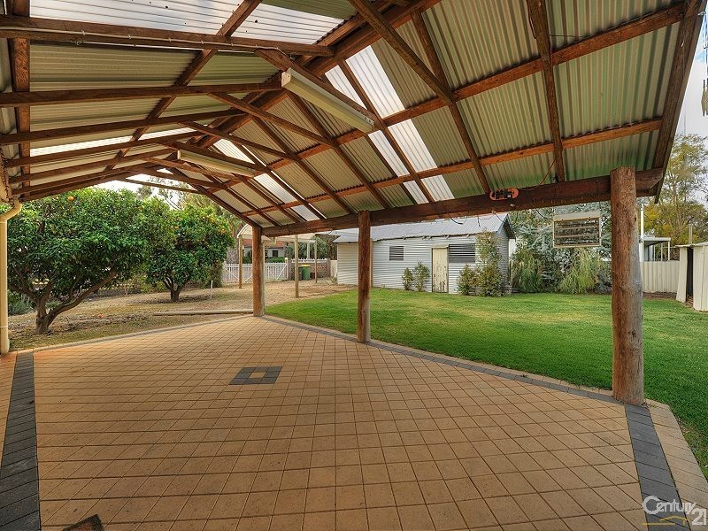 108 Fouracre Street, Waroona WA 6215