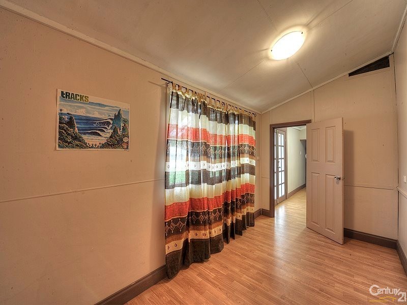 108 Fouracre Street, Waroona WA 6215