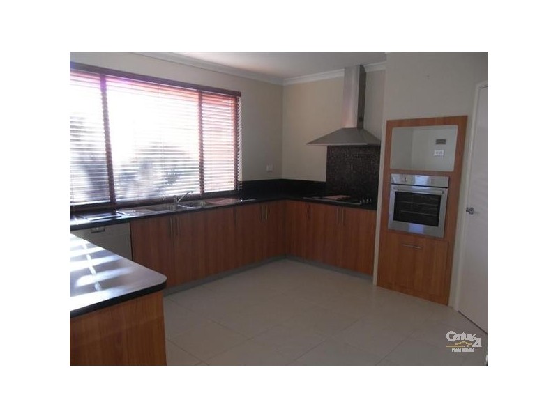 146  Yindana Blvd LAKELANDS, Mandurah WA 6210