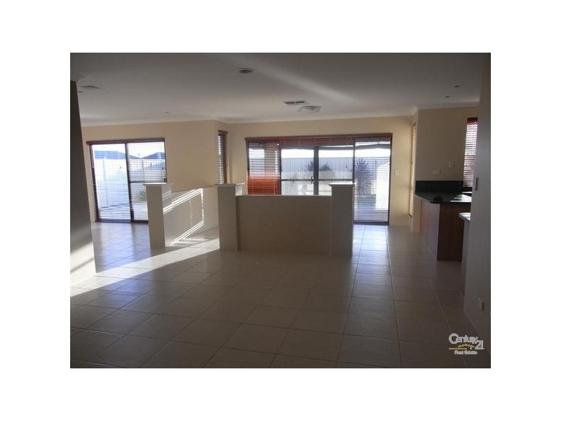 146  Yindana Blvd LAKELANDS, Mandurah WA 6210
