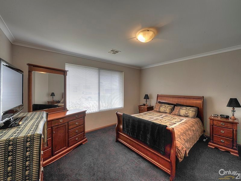 18 Cordia Way, Halls Head WA 6210