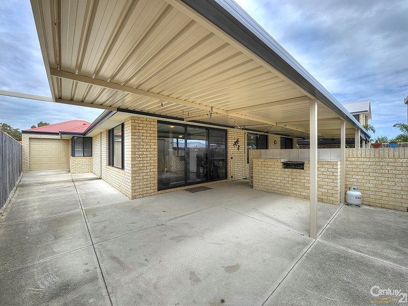 18 Cordia Way, Halls Head WA 6210